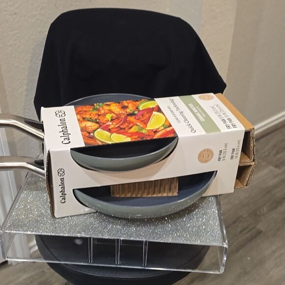 Calphalon Ceramic Non-Stick 8 & 10" Fry Pan Set- Silver Ash - Picture 11 of 13